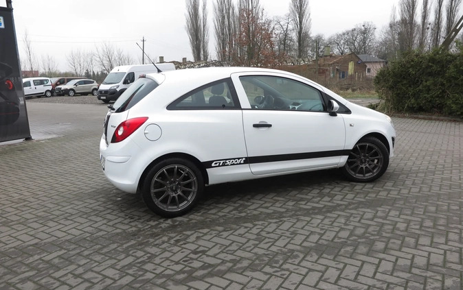 Opel Corsa cena 14990 przebieg: 130000, rok produkcji 2012 z Kartuzy małe 497